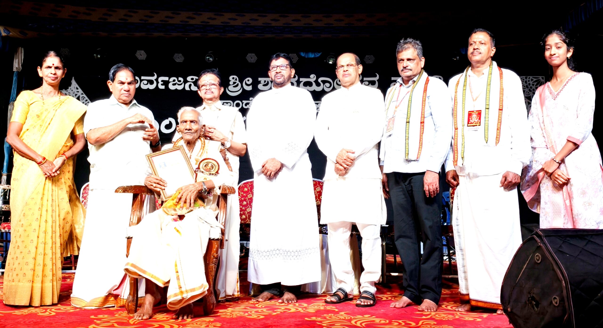 ಪಾಂಡೇಶ್ವರ: ಗ್ರಾಮದ ಒಗ್ಗಟ್ಟಿಗೆ ಶಾರದೋತ್ಸವ ವೇದಿಕೆ ಕಲ್ಪಿಸಿದೆ – 32ನೇ ವರ್ಷದ ಶಾರದೋತ್ಸವ ಕಾರ್ಯಕ್ರಮ ಉದ್ಘಾಟಿಸಿ ಆನಂದ್ ಸಿ ಕುಂದರ್