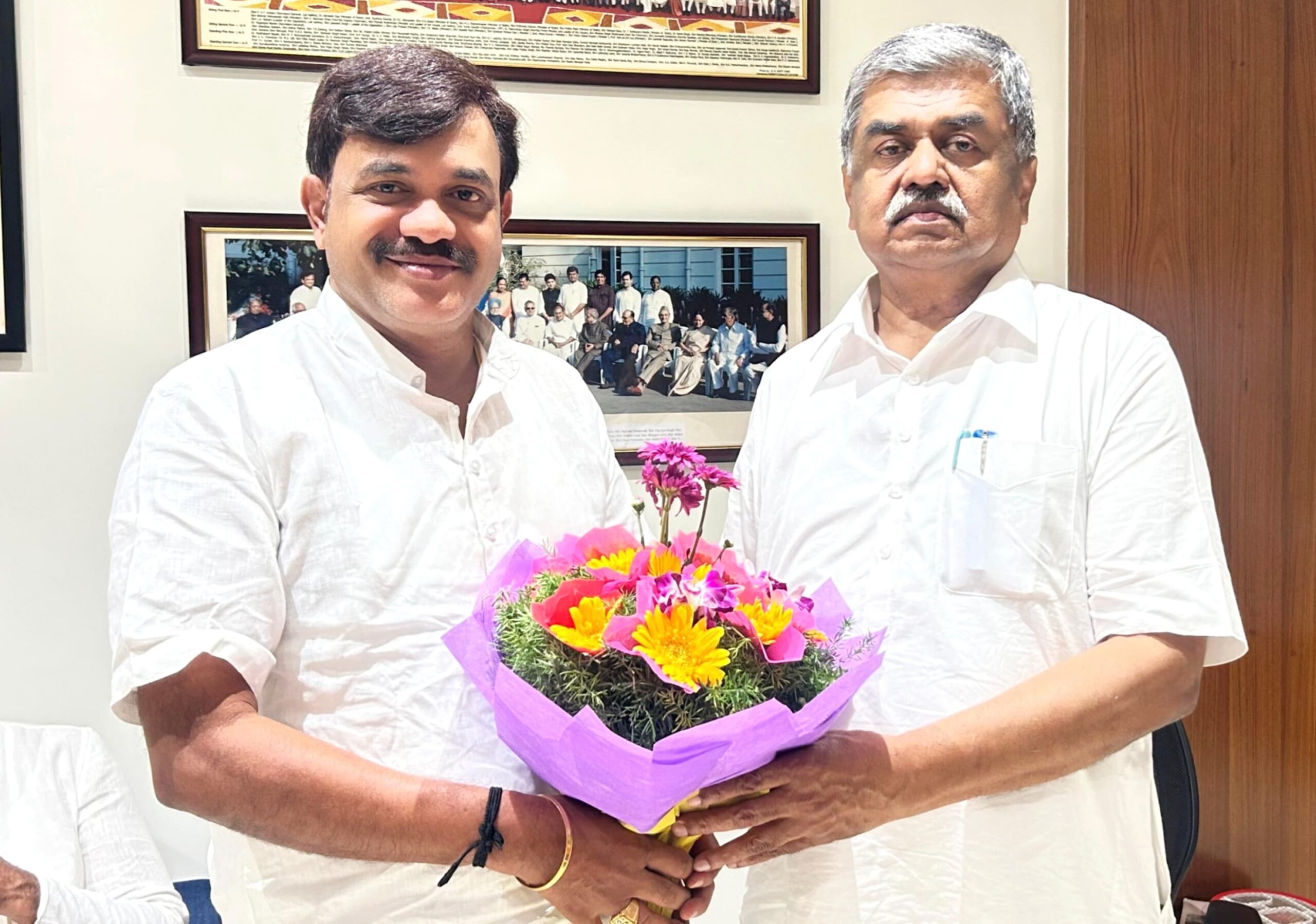 ಕೆಪಿಸಿಸಿ ನೂತನ ಅಧ್ಯಕ್ಷ ಬಿ.ಕೆ. ಹರಿಪ್ರಸಾದ್ ಗೆ ಶುಭಹಾರೈಸಿದ ಕಾಂಗ್ರೆಸ್ ಯುವ ಮುಖಂಡ ಅಶೋಕ್ ಪೂಜಾರಿ ಬೀಜಾಡಿ